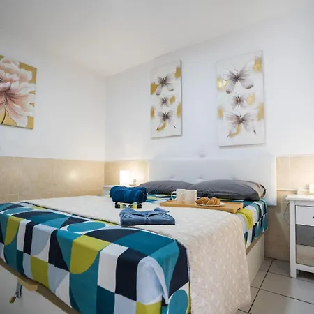 Apartament Sunny *